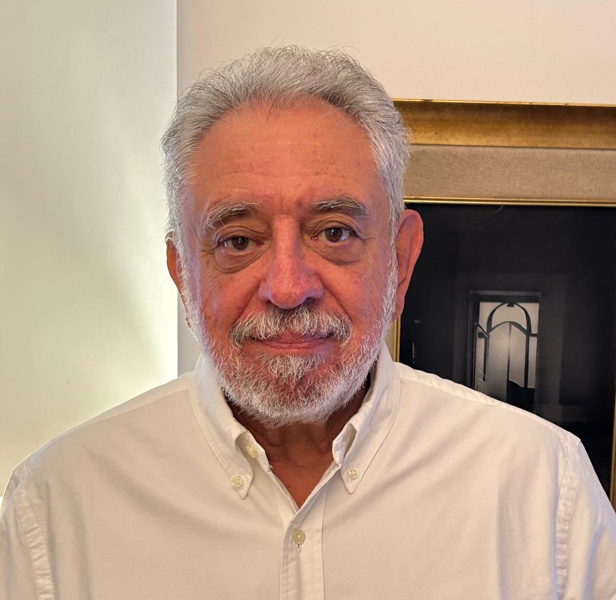 Representante elroi Eduardo Elroi Medical